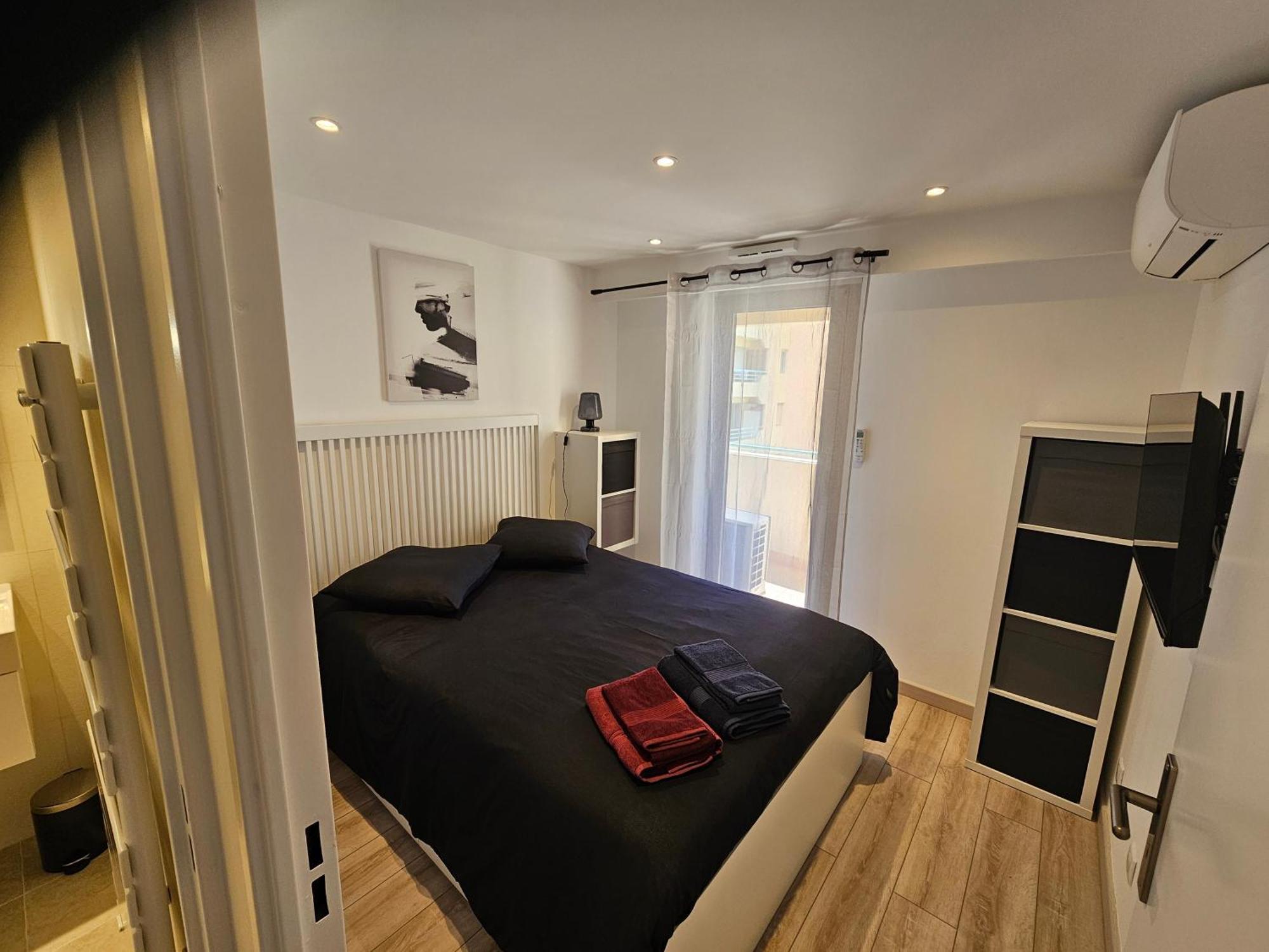 Beautiful 1 Bedroom Flat Niza Exterior foto