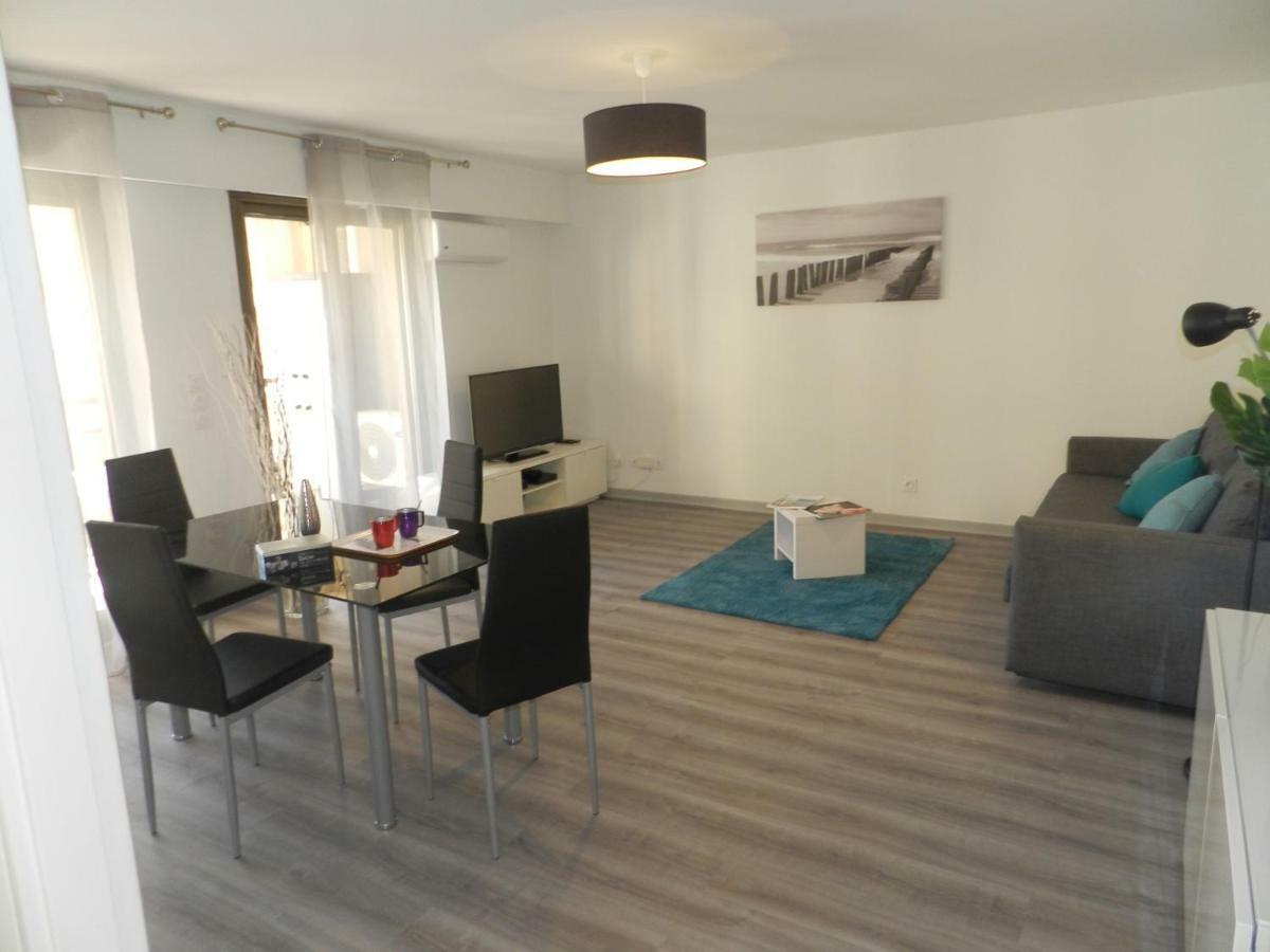 Beautiful 1 Bedroom Flat Niza Exterior foto